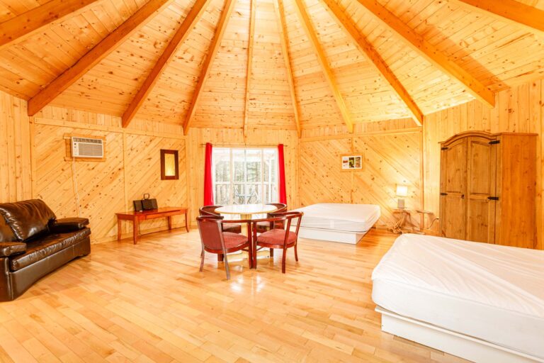 intérieur de la cabine familiale chez cime aventure